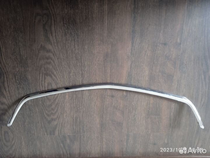 Молдинг решетки радиатора priora