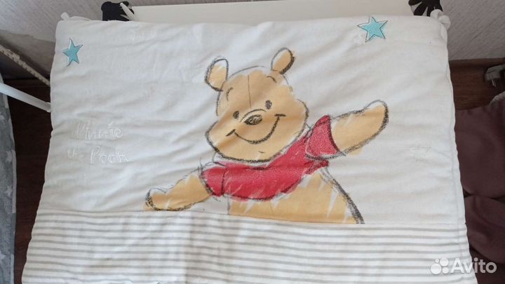 Бортики в детскую кроватку disney