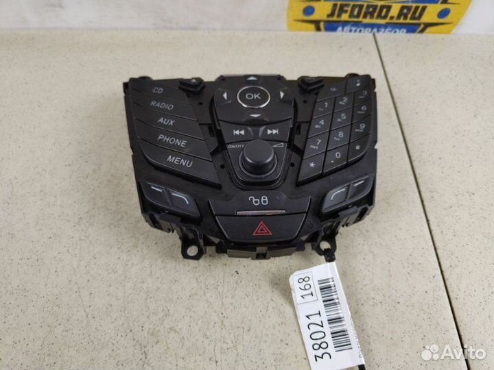 Панель магнитолы Ford Focus 3 CB8 2012