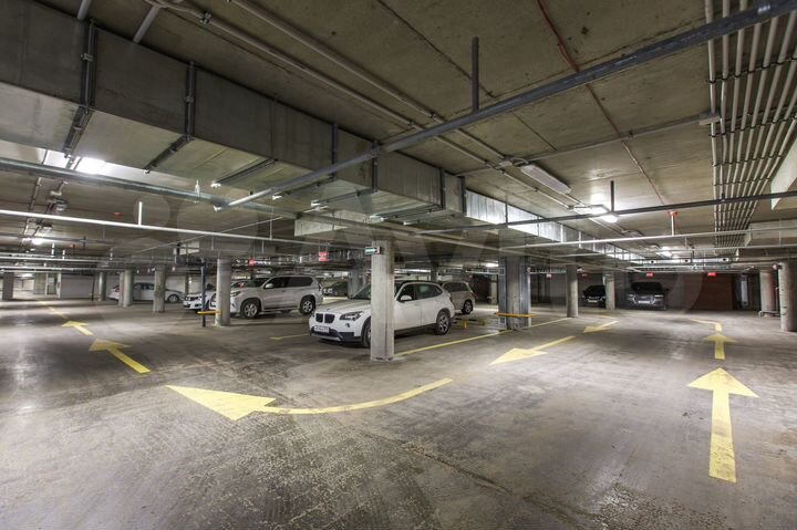 Машиноместо, 24 м²