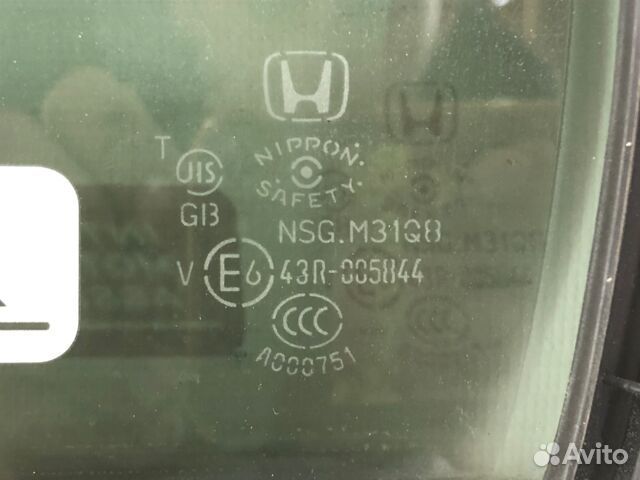 Форточка правая honda civic 8 4D 1.8 ат седан