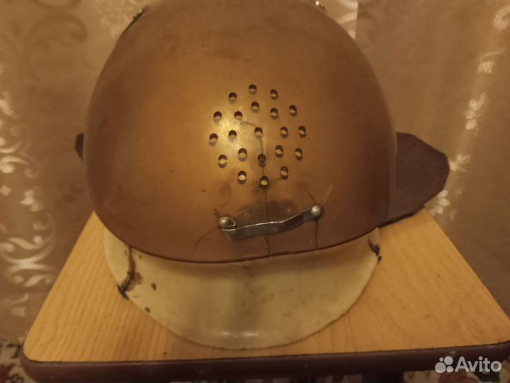 Каска пожарного