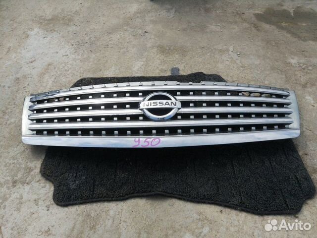 Решетка радиатора передняя Nissan Fuga Y50