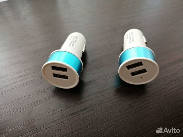 Автомобильное зарядное устройство для телефона