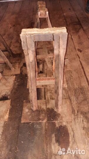 Опоры, подставки под автомобиль