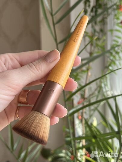 Кисти для макияжа