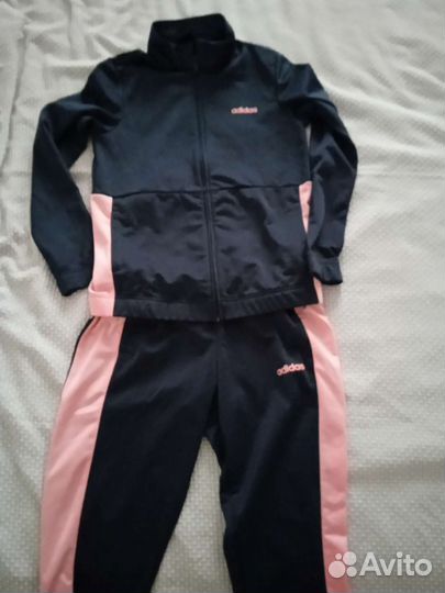 Спортивный костюм adidas