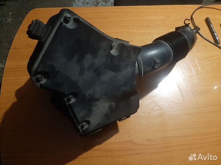 Audi Q5 Корпус воздушного фильтра