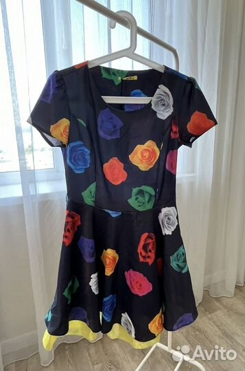 Платье женское