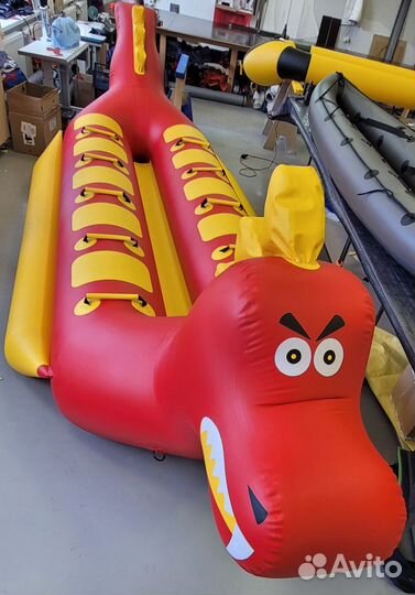 Водный буксируемый банан