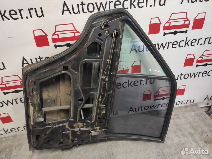 Дверь задняя правая Мерседес 190 (W201)