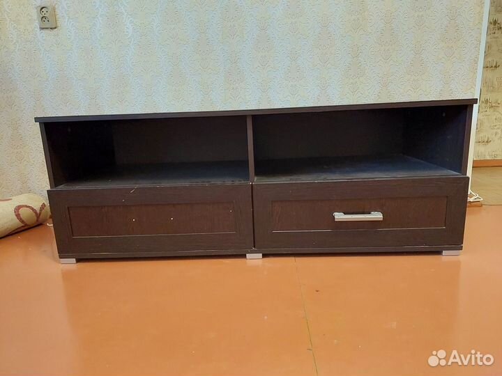 Тумба под тв