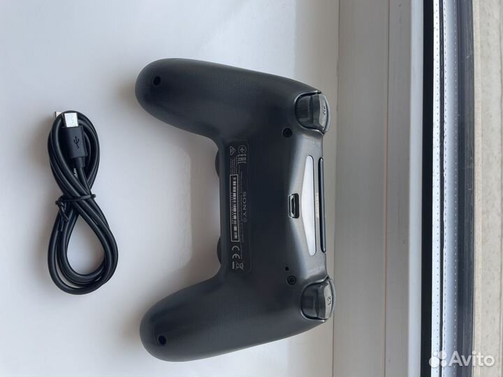 Геймпад Sony PS4