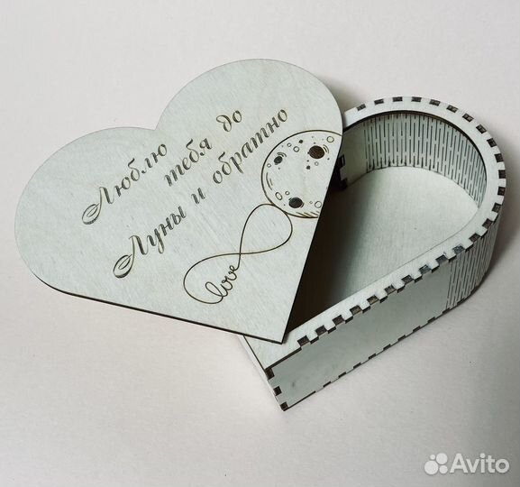 Лазерная резка и гравировка фанеры