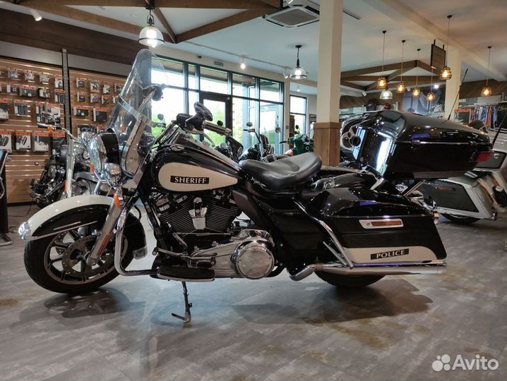 Harley -Davidson Road King Sheriff 2017