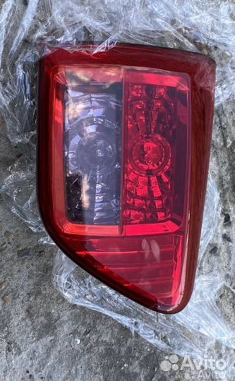 Peugeot citroen 4007 фонарь правый