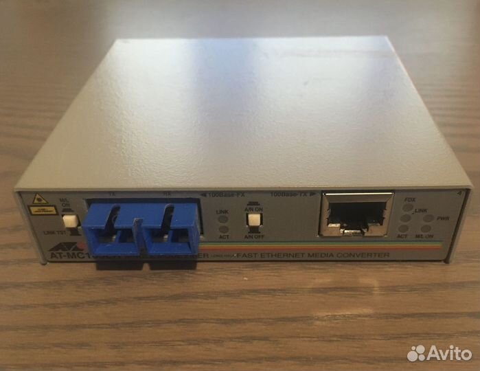 Медиаконвертер Allied Telesis