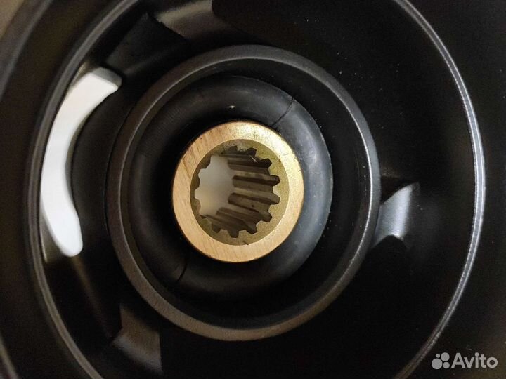 Винт гребной Suzuki DF60-70/DT75-140; 3x13-1/2x15