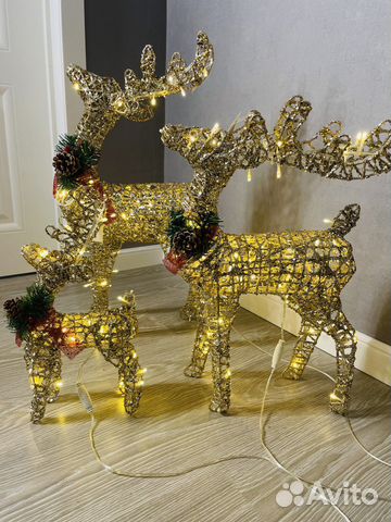 Новогодний олень светящийся