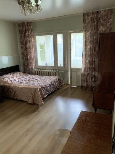 1-к. квартира, 42 м², 1/12 эт.