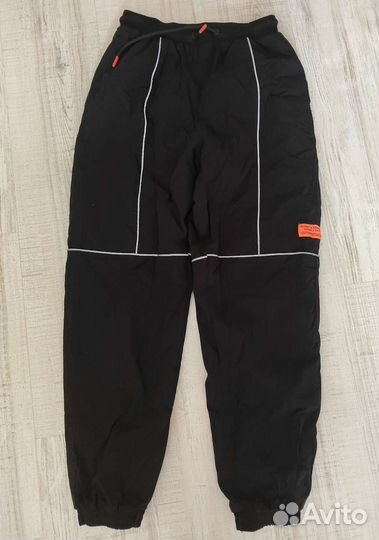 Джинсы и спортивные штаны на флисе 152