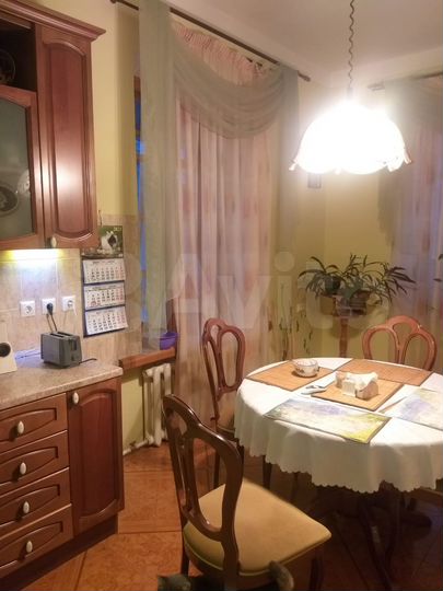 Дом 238,7 м² на участке 5,3 сот.