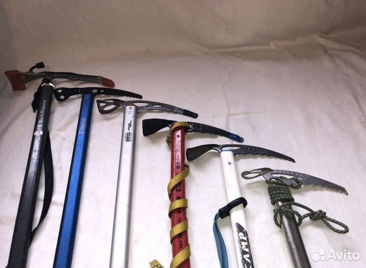 Альпинистское снаряжение для горных приключений