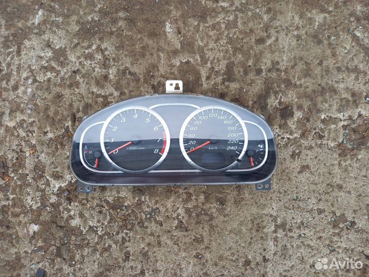 Панель приборов (щиток) Mazda 6 GG 2005 GR1L55430