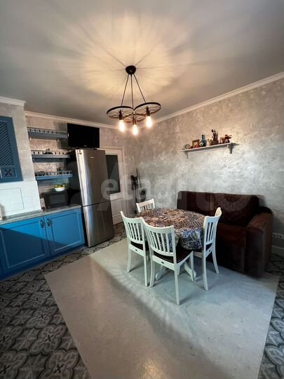 2-к. квартира, 61,6 м², 1/3 эт.