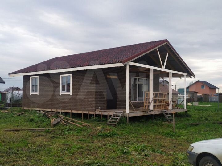 Дом 68 м² на участке 6 сот.