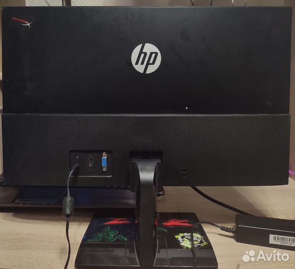 Монитор HP 22m