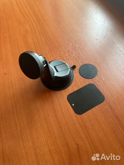 Крепление для телефона в машину