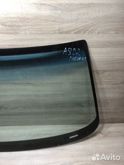 Стекло лобовое Ауди A8 D2