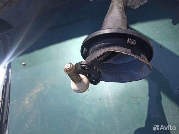 Чехол кулисы Ford Fiesta MK5