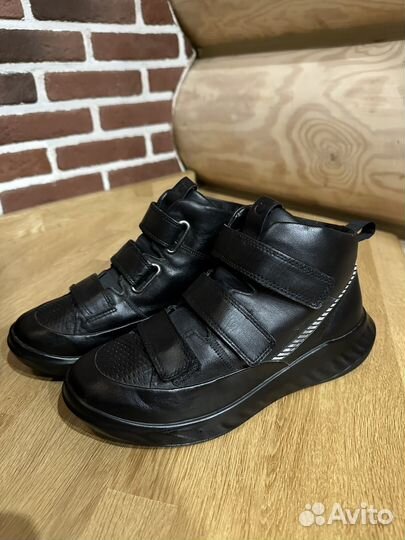 Ботинки ecco для мальчика 36 размер