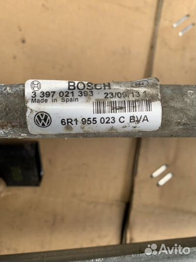 Механизм стеклоочистителя Volkswagen Polo седан