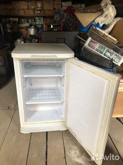 Продам морозилку бирюса 2018г