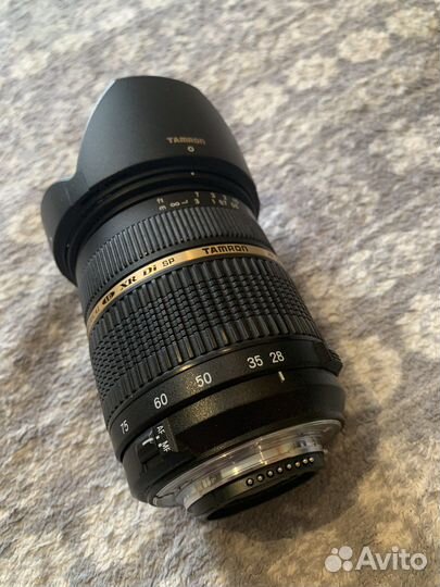 Комплект Nikon D7000, объективы, вспышка