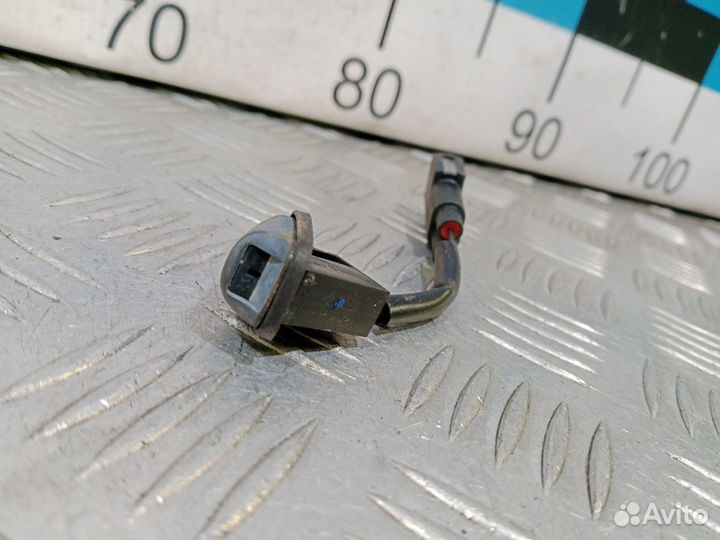 Б/У Форсунка омывателя лобового стекла Ford#002