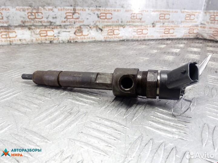 Форсунка Opel Zafira (A) рест. 2006 93186428