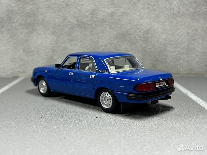 Коллекционная модель Газ-3110 Волга 1:43 Нап