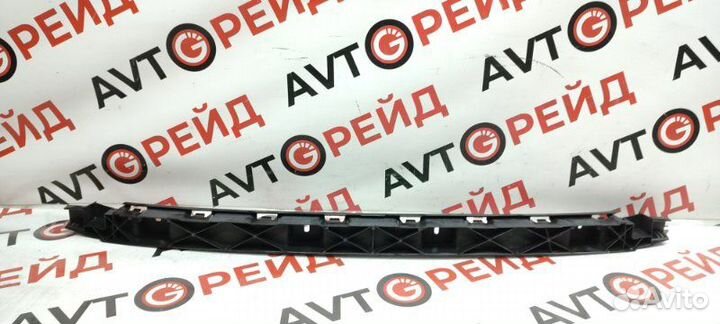 Крепление бампера заднее Audi A6 4G CGW 18.04.2011