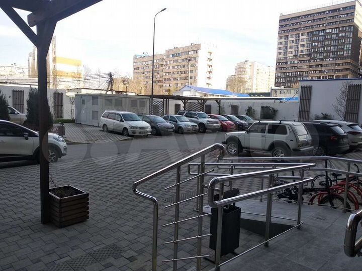 2-к. квартира, 70 м², 13/19 эт.