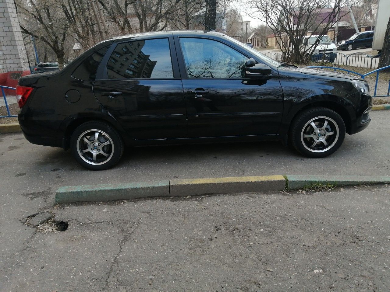 ВАЗ (LADA) Granta: фото владельца