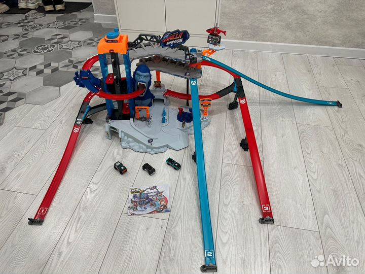 Трек Атака горилы Zuru