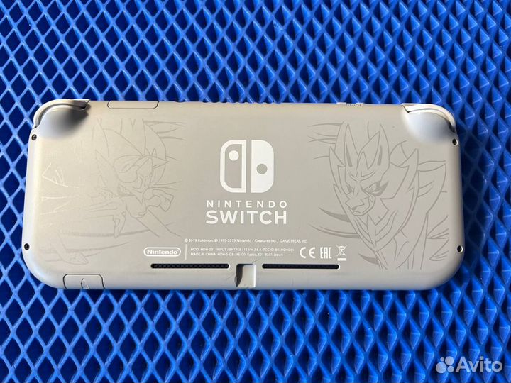 Nintendo switch lite Pokemon edition прошитый чип