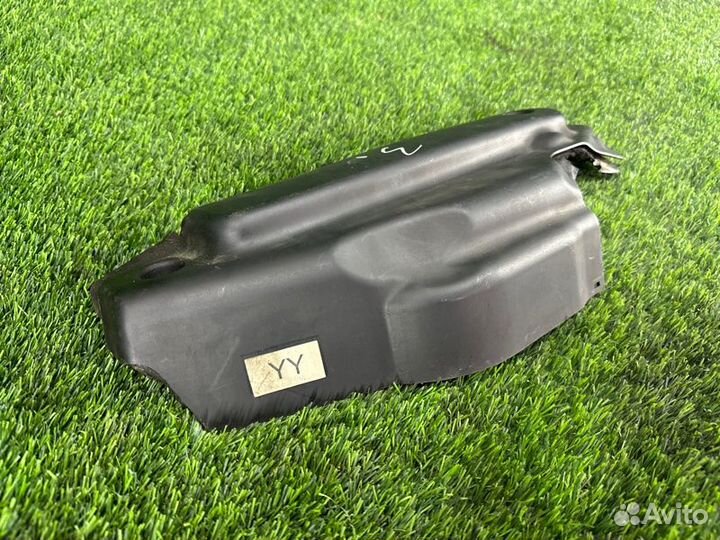 Декоративная крышка двигателя задняя Bmw X5 E53