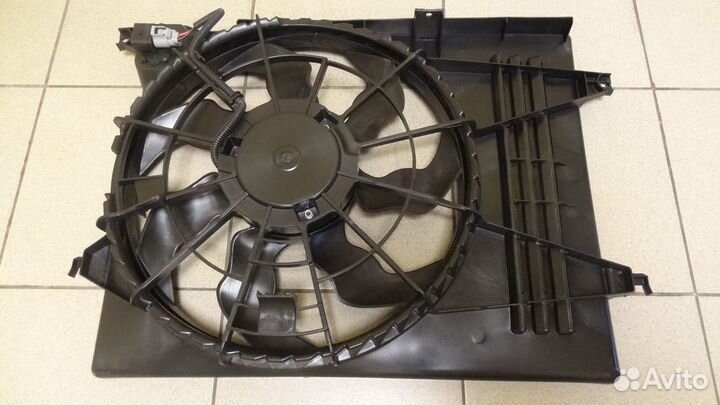 Вентилятор радиатора ix35 Sportage Elantra