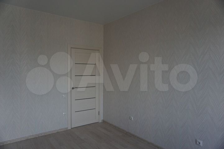 3-к. квартира, 92,8 м², 1/4 эт.
