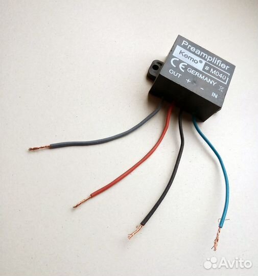 Предварительный усилитель звука Kemo M040